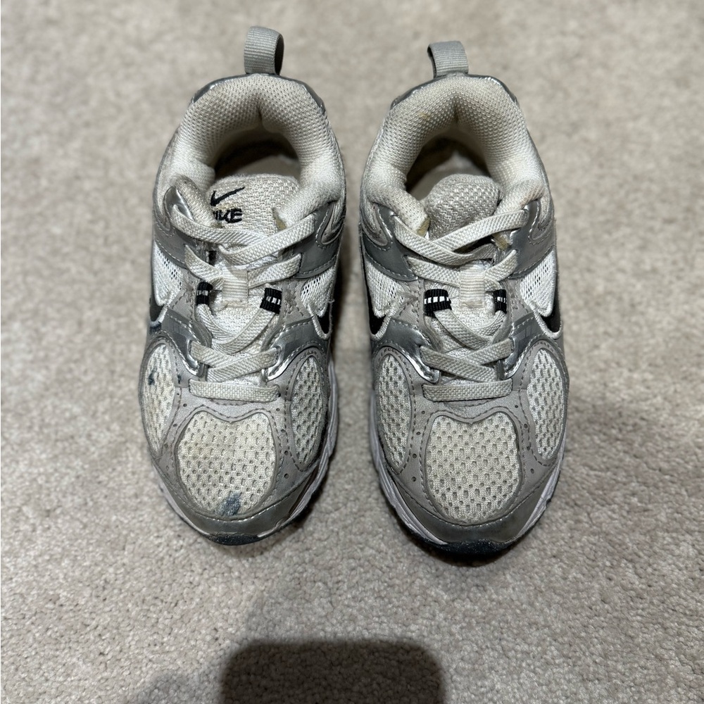 Nike Kids Silver and White Sneakers